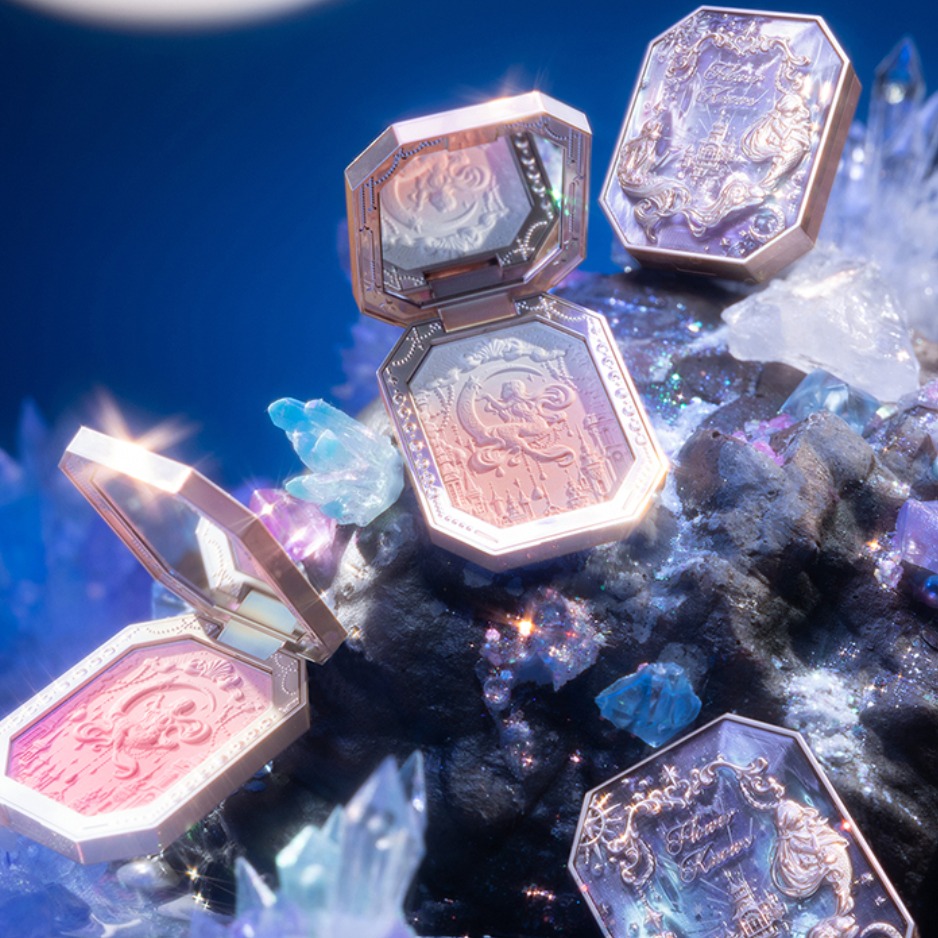 「花知曉」夢幻公主系美妝直擊你的少女心!日妞都在收集,月光人魚系列解析