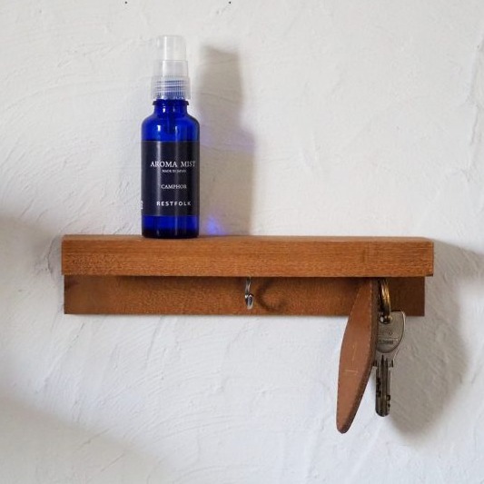 百圓商店「木製壁掛架」DIY特輯，多種組合讓收納用途最大化！