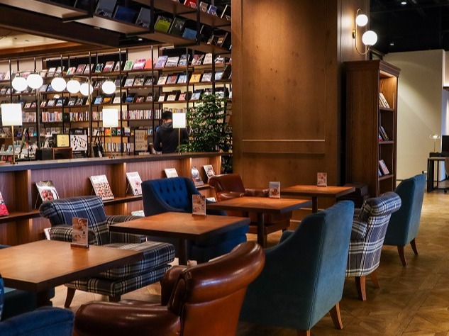 與東京連線!TSUTAYA BOOKSTORE SHARE LOUNGE座落松山,開啟新質感生活方案