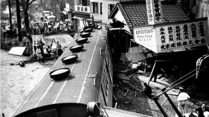 三起電車事故都與某個政黨有關？永遠成謎的日本「國鐵三大謎案」