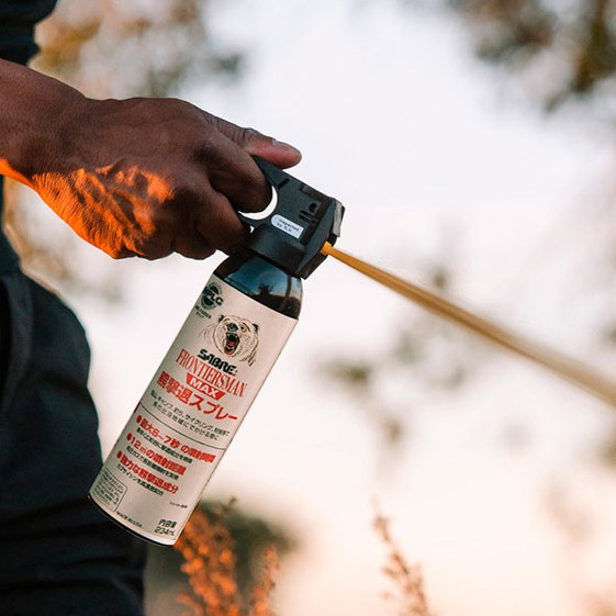 日本熊害頻傳！戶外品牌 montbell 推出「防熊噴霧租借服務」，租借方法、使用方法一次看