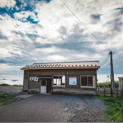 2025年春天來點不一樣的鐵路之旅！ 讓人忍不住想中途下車的JR東日本秘境絕景車站5選