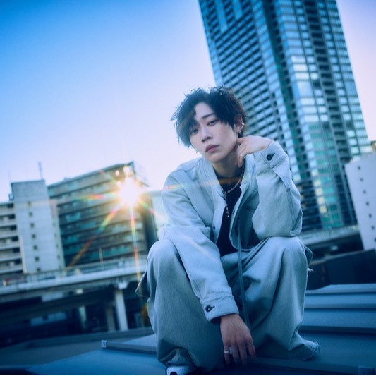 未來型創作歌手「須田景凪」首次亞巡5月登陸Legacy Taipei，期待歌迷推薦在地景點與美食！