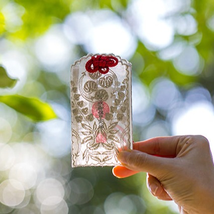 日本造型御守5選，少女心滿點的可愛設計，讓你每天都想帶在身邊