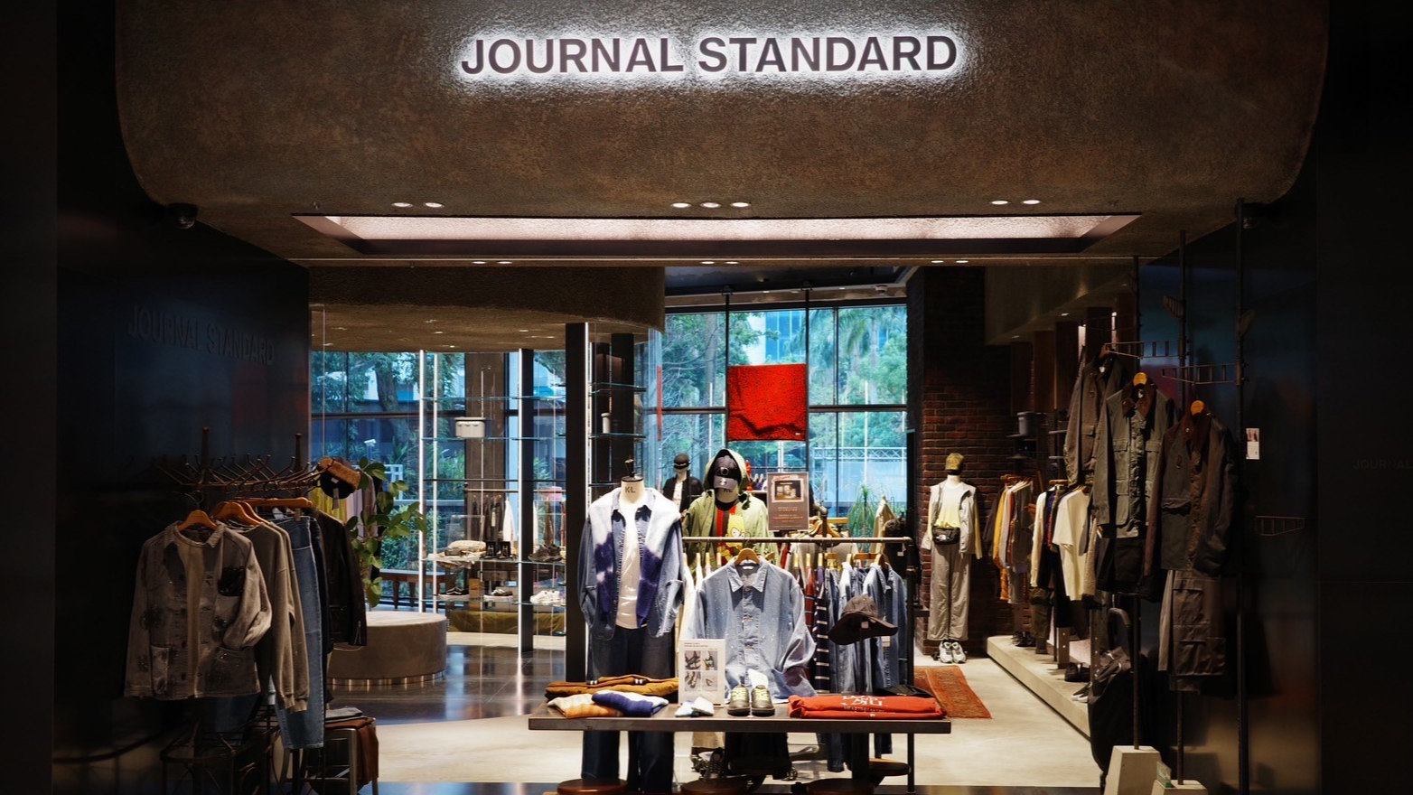 日本知名選貨品牌JOURNAL STANDARD 誠品生活松菸店於3月1日全新開幕 呈現質感空間及多款限定聯名選品絕對不容錯過!