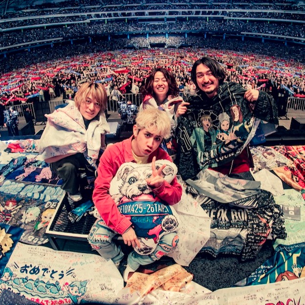 日本搖滾天團 ONE OK ROCK 首登臺北大巨蛋開唱完售2場 創日本藝人來台票房紀錄！與近 7 萬名歌迷見證 20 週年