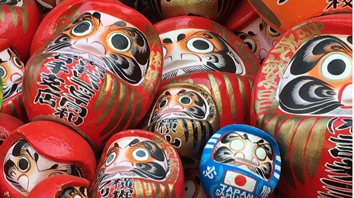 認識日本新年三大達摩市集！日本新春開運的達摩由來是？該怎麼使用達摩？