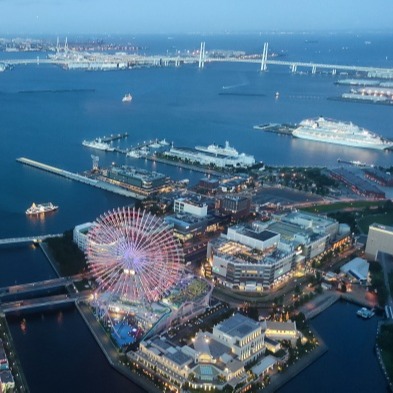 橫濱旅遊必去！關東第一高大樓「橫濱地標大廈」：用祕技免費暢遊空中花園，眺望港未來港灣美景