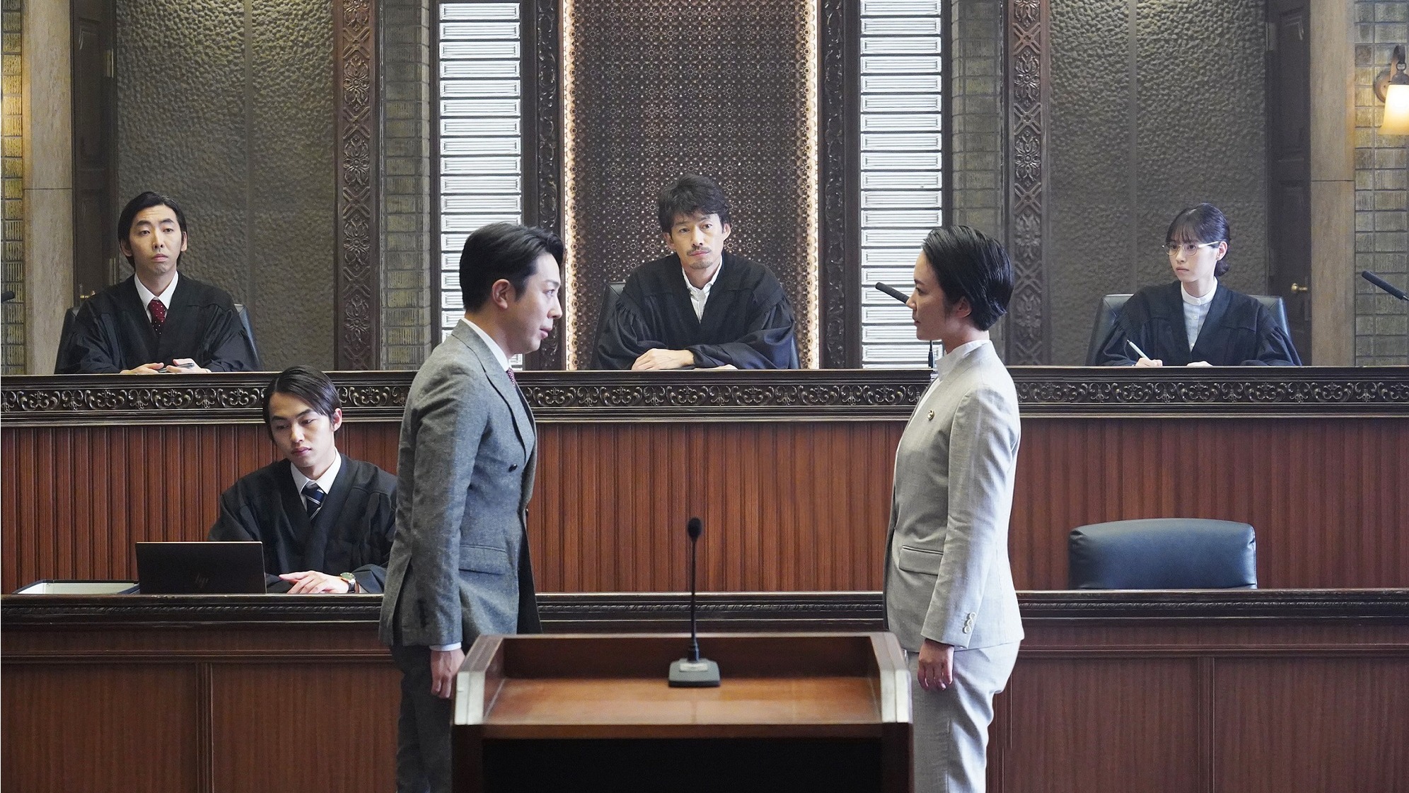 竹野內豐X黑木華《鴉色刑事組電影版》鬥嘴組合回歸大螢幕 重量級卡司參戰 5月17日開庭！