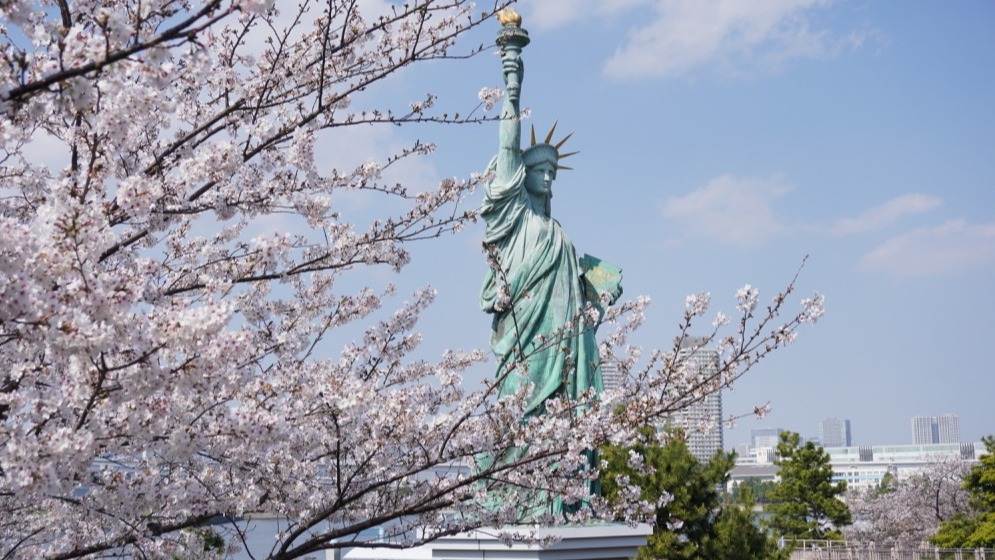 台場觀光一日遊必去「DiverCity Tokyo Plaza」搭船、購物、美食及夜景，一次全體驗！