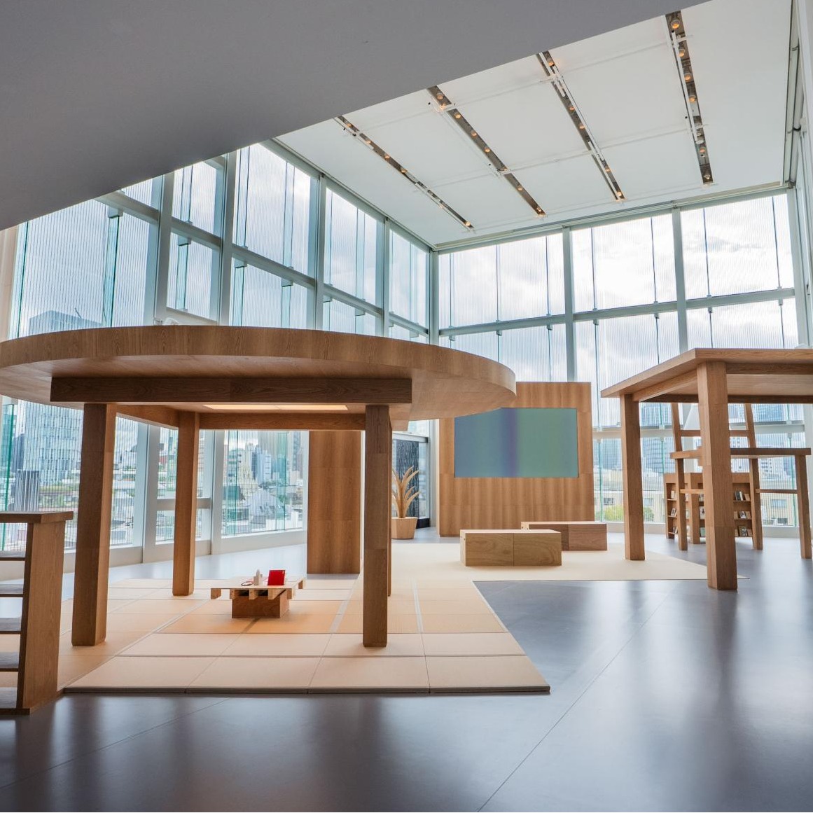 表參道免費體驗 LOUIS VUITTON「InSitu2－居場所」！走進巨型家具與榻榻米空間，找一處自在角落