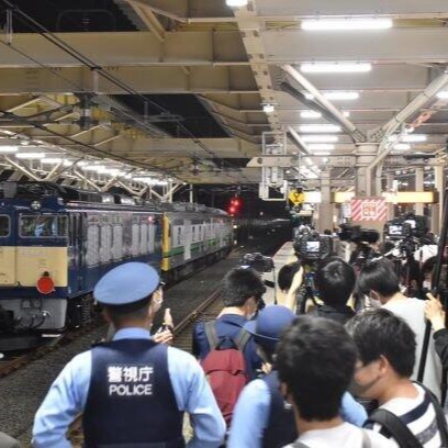 「殺了你哦」「去死吧！」，失控鐵道攝影迷辱罵站務員引起廣大批判