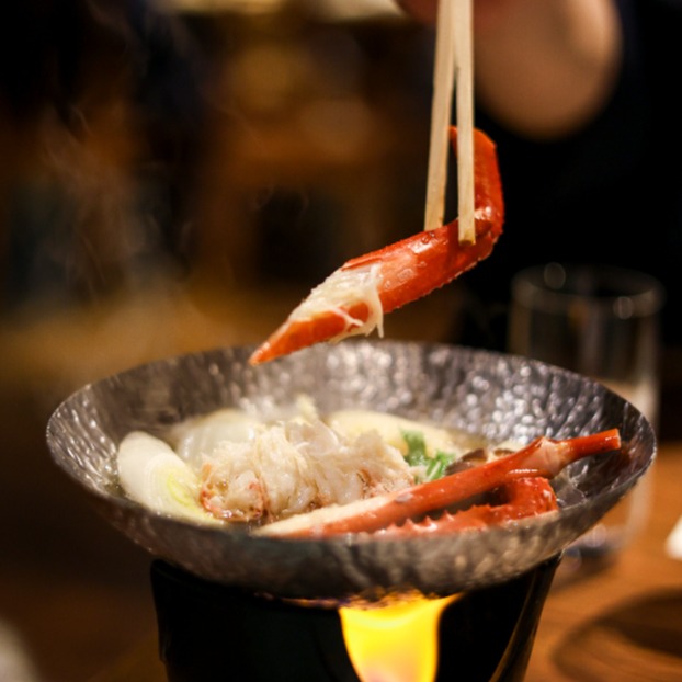 房間內就有個人湯屋！伊東高級溫泉飯店 LAFORET 讓你悠閒享受溫泉與美食