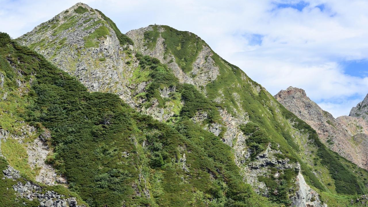 從天而降的閃電竟奪走11條人命？日本罕見的雷災「西穗高岳雷擊遭難事故」