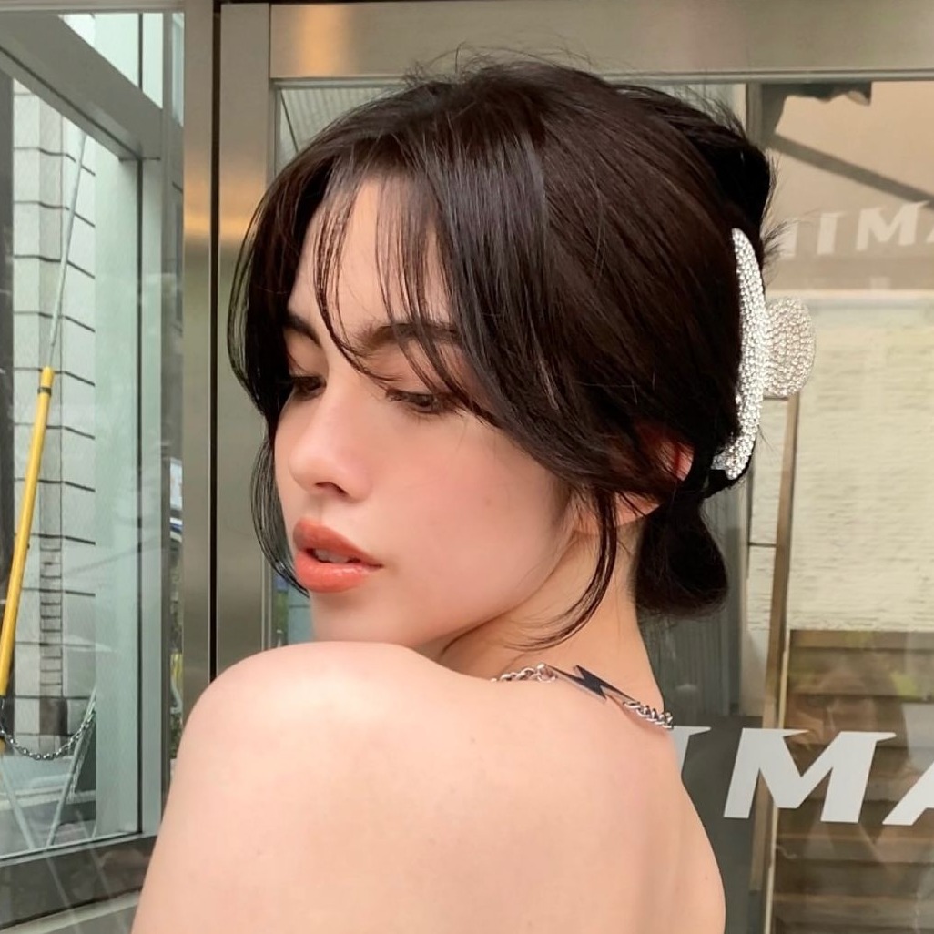 手殘也不擔心!夏日必學4款日系編髮技巧,展現充滿焦點的時髦印象