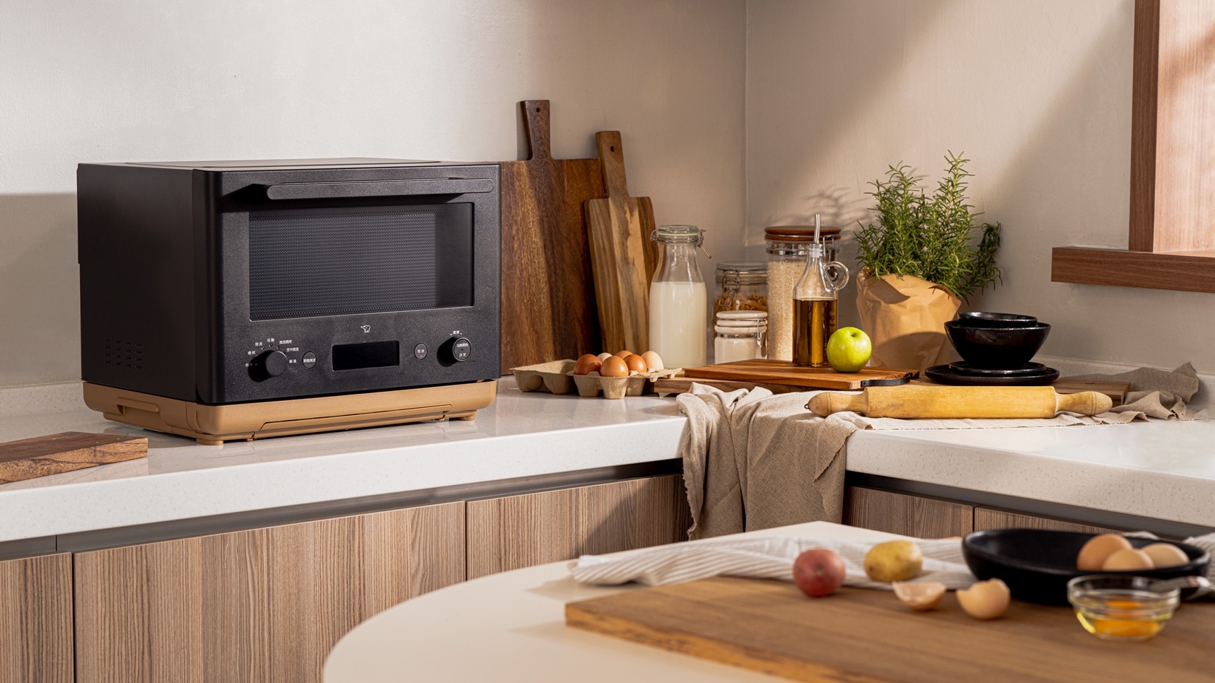 可微波又可重現酥脆現炸？烘烤微波二合一，象印STAN.新品「烘烤微波爐」重磅登台！