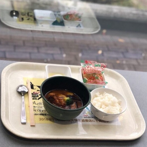 考不上沒關係！潛入日本東京名門大學，品嚐校園食堂限定高CP值美味