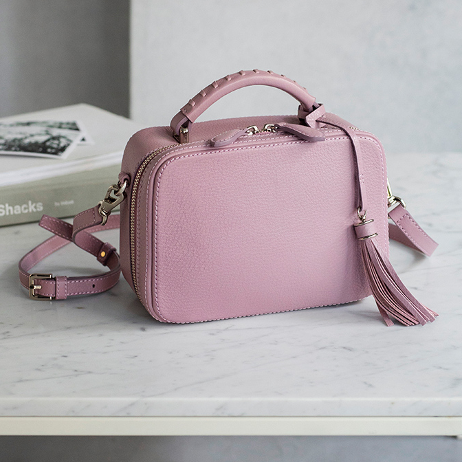 皮革包也綻放燦爛櫻色！土屋鞄製造所2022年Clarte春夏限定色新品上市