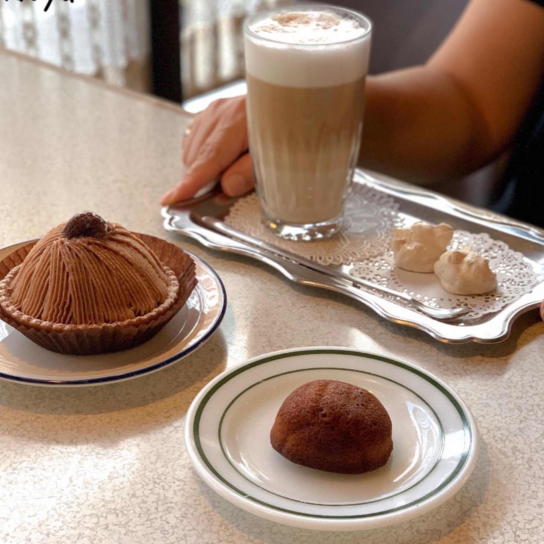 秋天尋找栗子企劃!彷彿一秒到日本,一起在日系咖啡廳Kadoya品嚐栗子甜點的美味!