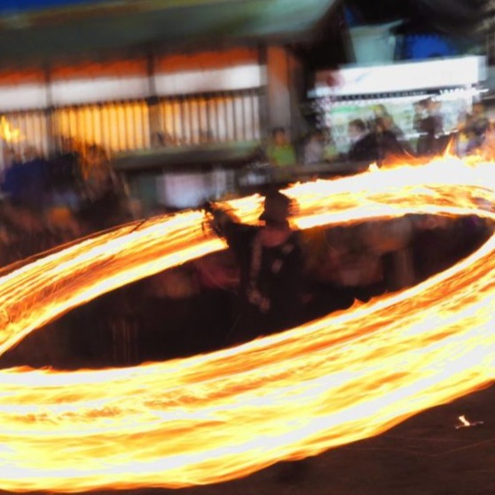 彷彿火之呼吸的「火振神事」傳統儀式！熊本阿蘇火節三月登場