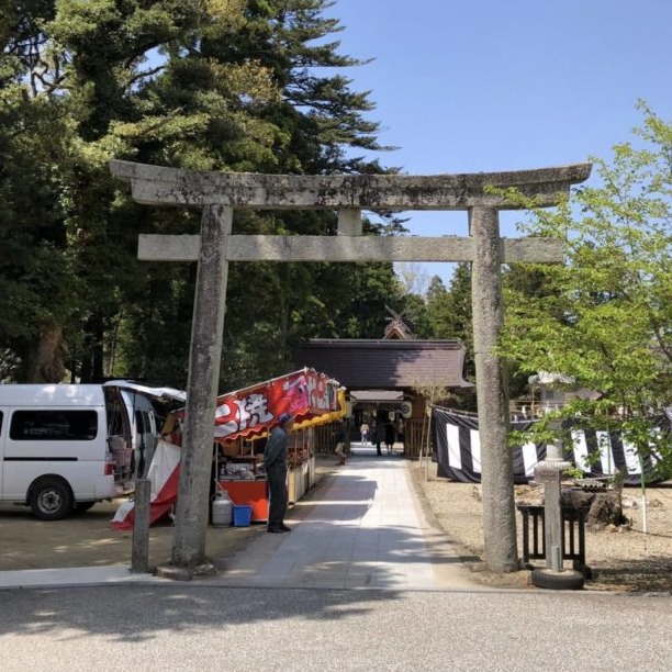 他就是殺了八岐大蛇的英雄！以神為名的出雲「須佐神社」