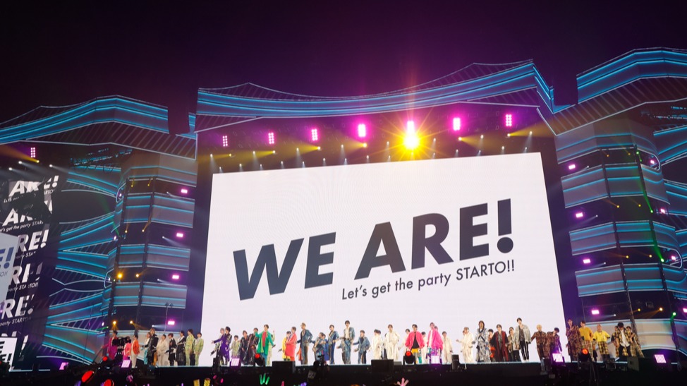 STARTO神級拼盤演唱會吸14萬人進場! 74位藝人攜手登台 「家族愛」灑滿巨蛋