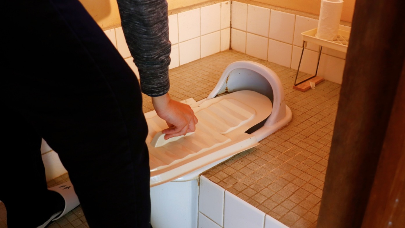 盤點日本曾經存在的討厭職場潛規則！現在還要洗馬桶嗎？