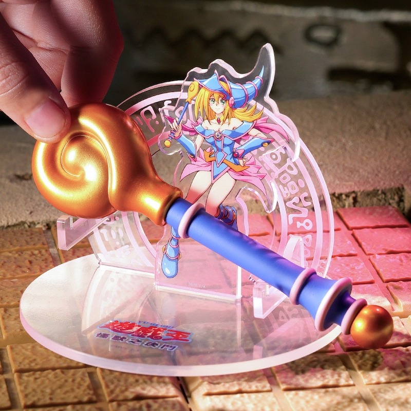 「抖肉！」《遊戲王-怪獸之決鬥》黑魔導專武變造型悠遊卡 攻擊力&恥度MAX