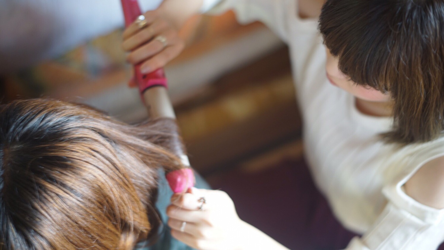 終於不用跟髮型設計師說話！疫情後時代日本的「無對話剪髮」熱門現象