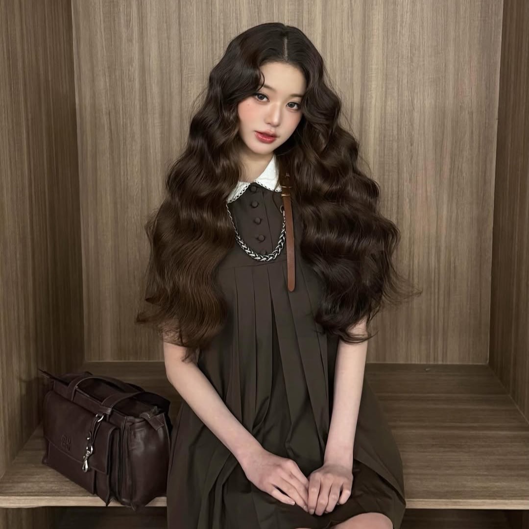 張員瑛Miu Miu包爆紅！日妞最愛神顏帶貨，2026最強女星 IT BAG一次看！