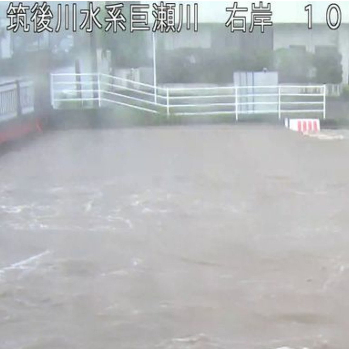 北九州遭受破紀錄大雨襲擊，連號稱不沉的西鐵巴士都停駛