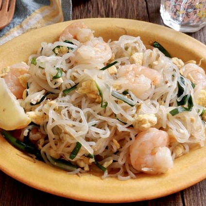 狂瘦10kg的日本營養師瘦身食譜大公開！用蒟蒻絲製作健康低卡「泰式炒河粉」