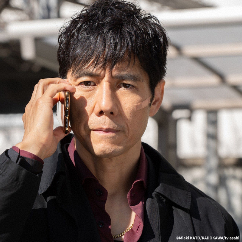 西島秀俊化身硬派刑警竟怕看到血？！日劇《警視廳Outsider》完結篇對決齋藤工