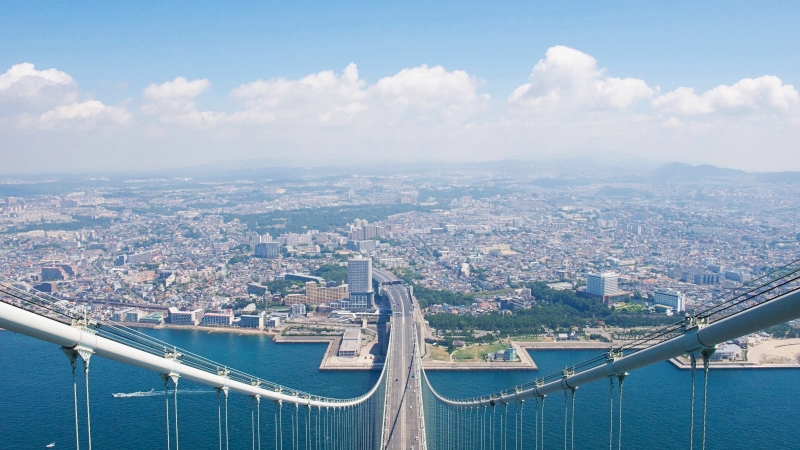 欣賞神戶療癒海景:明石海峽大橋震撼登頂體驗・周邊觀海景點、最美咖啡店全收錄
