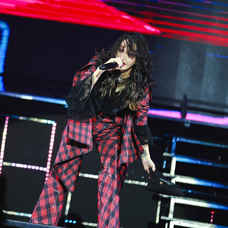 【現場報導】中島美嘉時隔七年再度來台開專場，三十首歌曲搭配七種造型誠意滿滿！