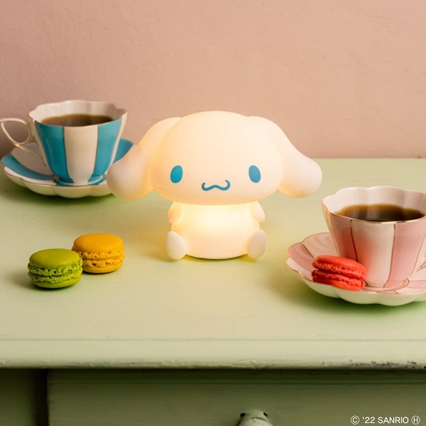 大耳狗喜拿超萌新品5選！LED燈、掃地機器人、PAUL & JOE聯名美妝可愛又實用