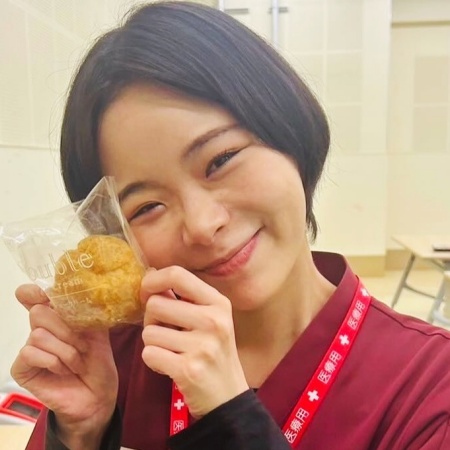 演員「趣里」演活日劇《黑色止血鉗》的可愛貓田,古靈精怪的魅力滿溢!