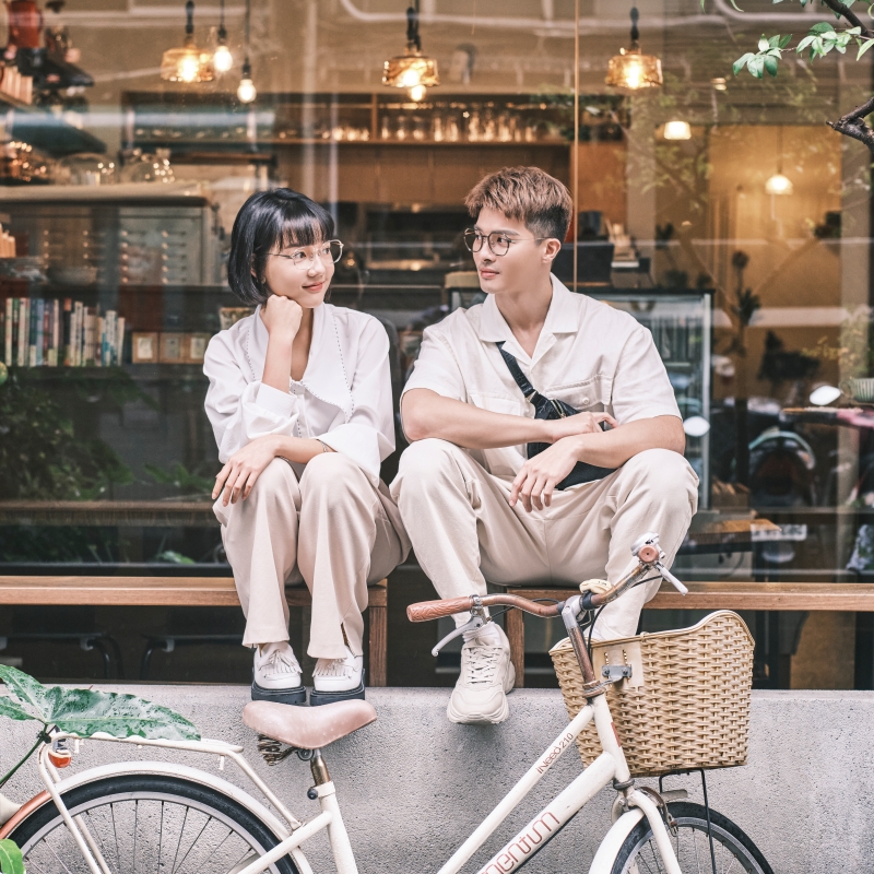 JINS春夏新品連發 「RELIFE」＆「日本製」眼鏡接力登場 80s經典元素回歸打造復古風格新時尚