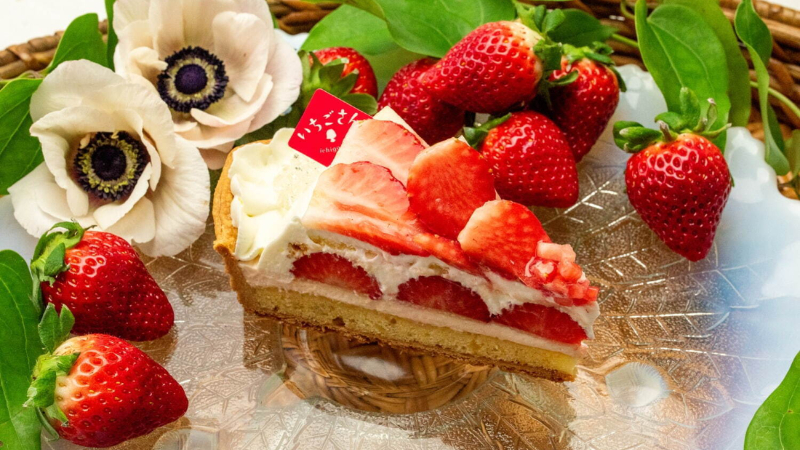 【甜點速報】日本 2024年 1 月必吃美麗甜點,草莓控狂歡季來囉!