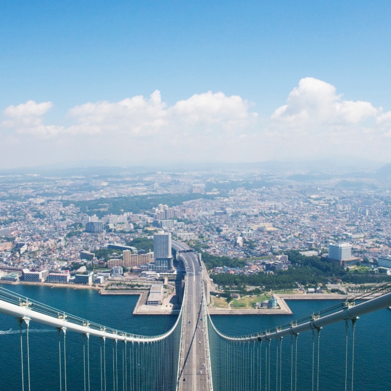 欣賞神戶療癒海景:明石海峽大橋震撼登頂體驗・周邊觀海景點、最美咖啡店全收錄