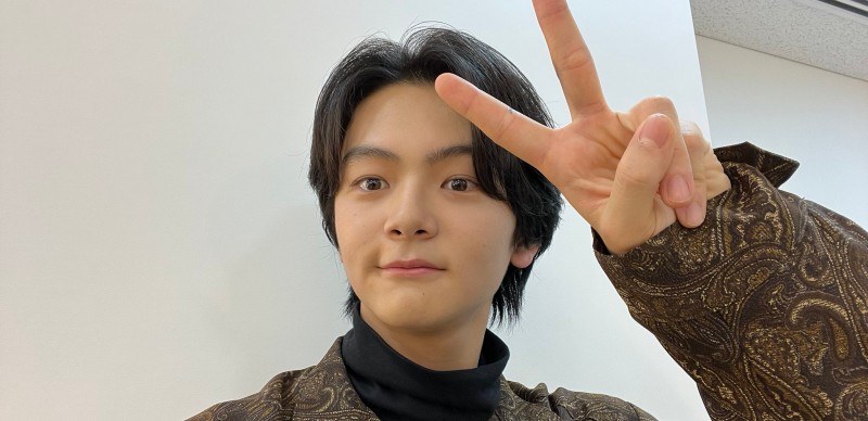 認識次世代演員齋藤潤：從《去唱卡拉OK吧！》到《花牌情緣：巡》的耀眼戲劇之路