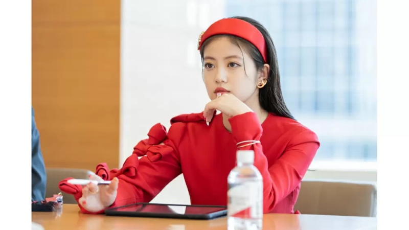 把日劇當成伸展台!演員今田美櫻在《一兆$遊戲》的華麗造型引發話題