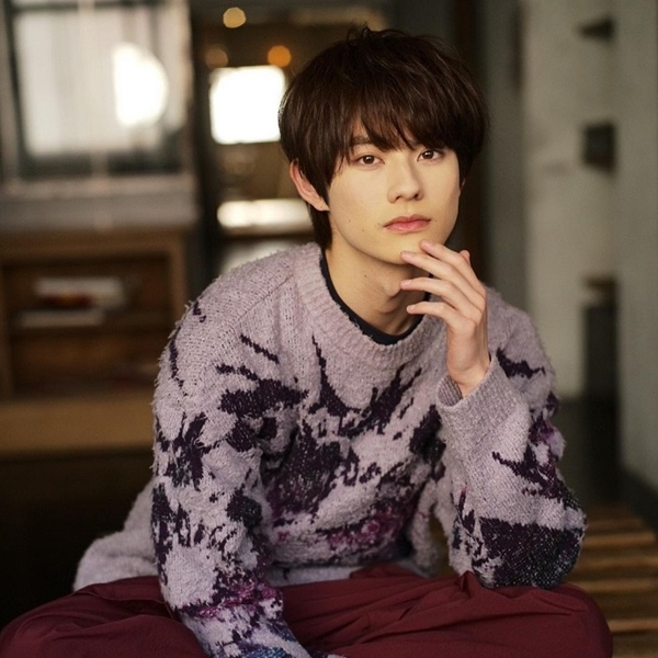 《Mr.新娘》裡面的花美男後輩就是他!同樣是假面系列出身的新生代演員前田拳太郎