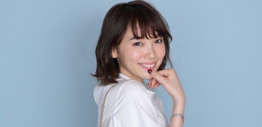 清新氣質惹人憐愛!演員飯豐萬理江在日劇《擅入寄居者》與《戀愛何必認真?》表現超亮眼