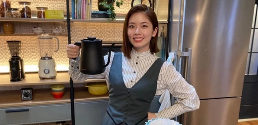 人氣直線上升的演員小芝風花演活《靈媒偵探城塚翡翠》的可愛助理！她的必看日劇還有這些