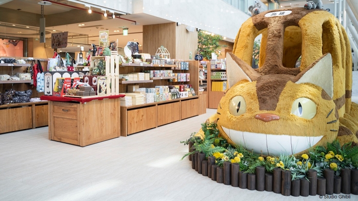 吉卜力粉絲看過來!南台灣最大店舖插旗高雄漢神巨蛋