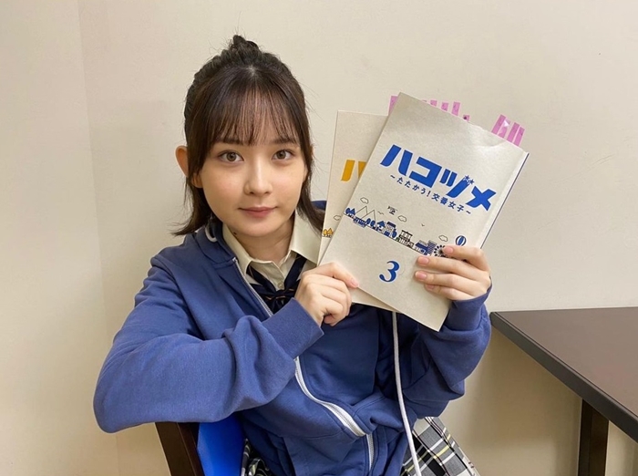 《秘密內幕～女警的反擊～》側拍照