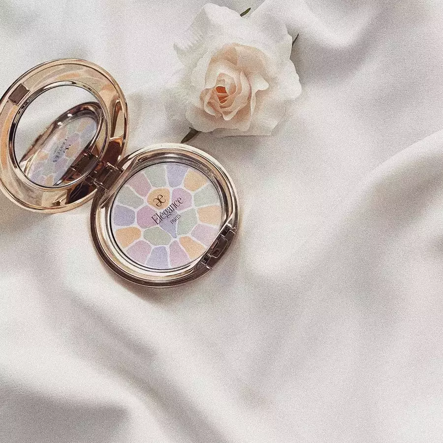 口罩妝訣竅:用蜜粉維持乾爽