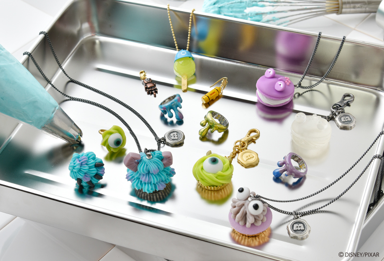 Q-pot. Monsters COLLECTION