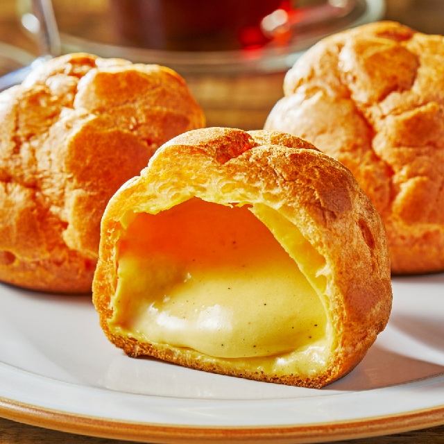 LAWSON_UCHI_CAFE_生卡士達泡芙